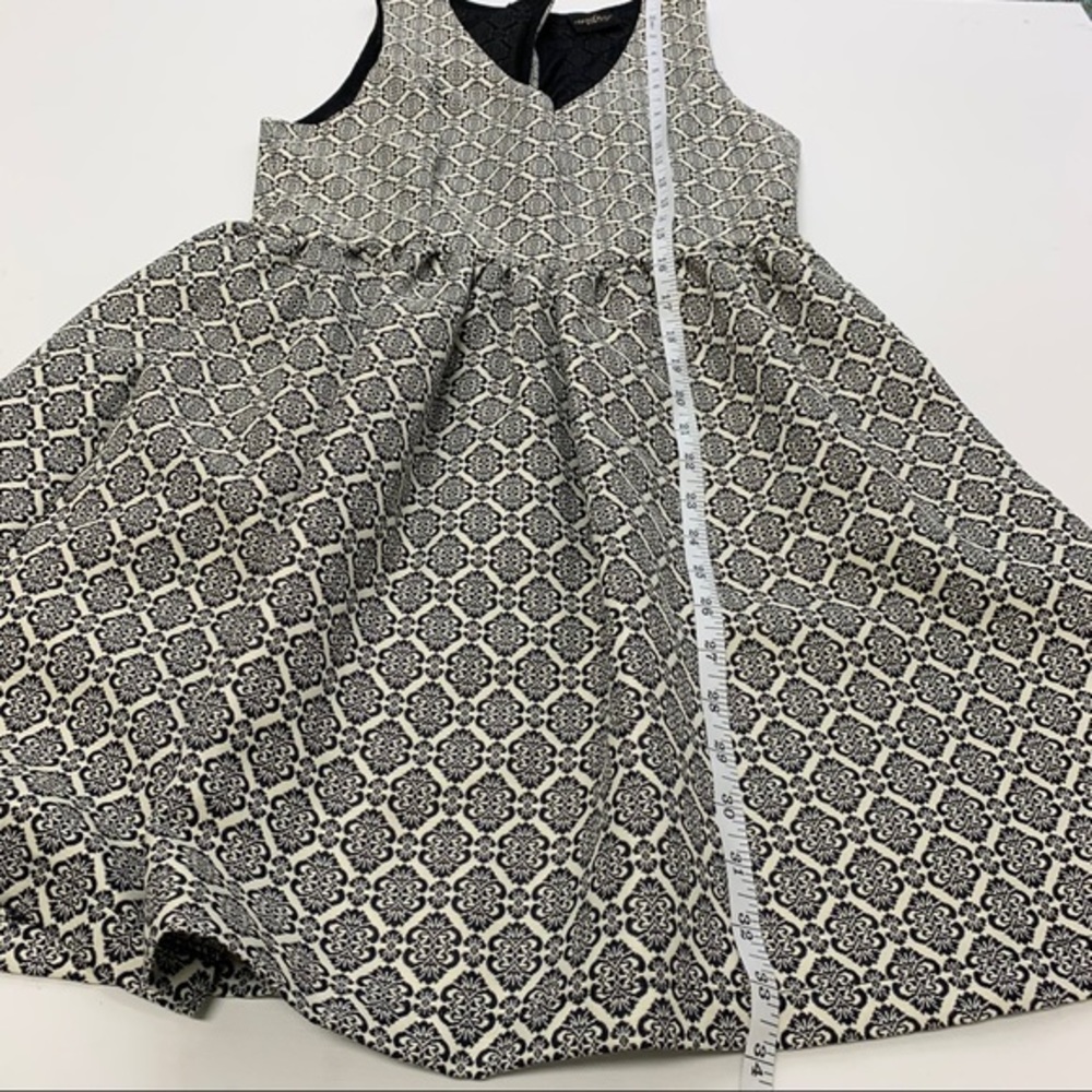 Audrey 3 + 1 Jacquard Dress - Picture 10 of 13